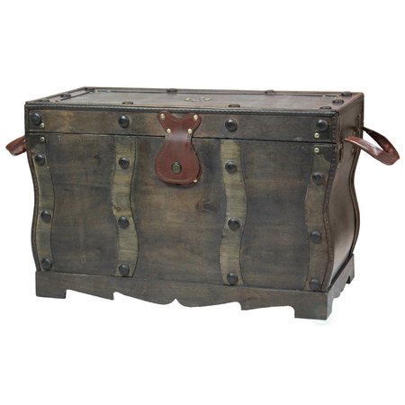 VINTIQUEWISE Antique Style Distressed Wooden Pirate Treasure Chest, Coffee Table Trunk QI003250L